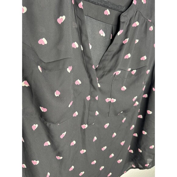 Torrid Shirt Womens Large Black Harper Heart Print Split Neck 3/4 Sleeve Blouse - Picture 2 of 5
